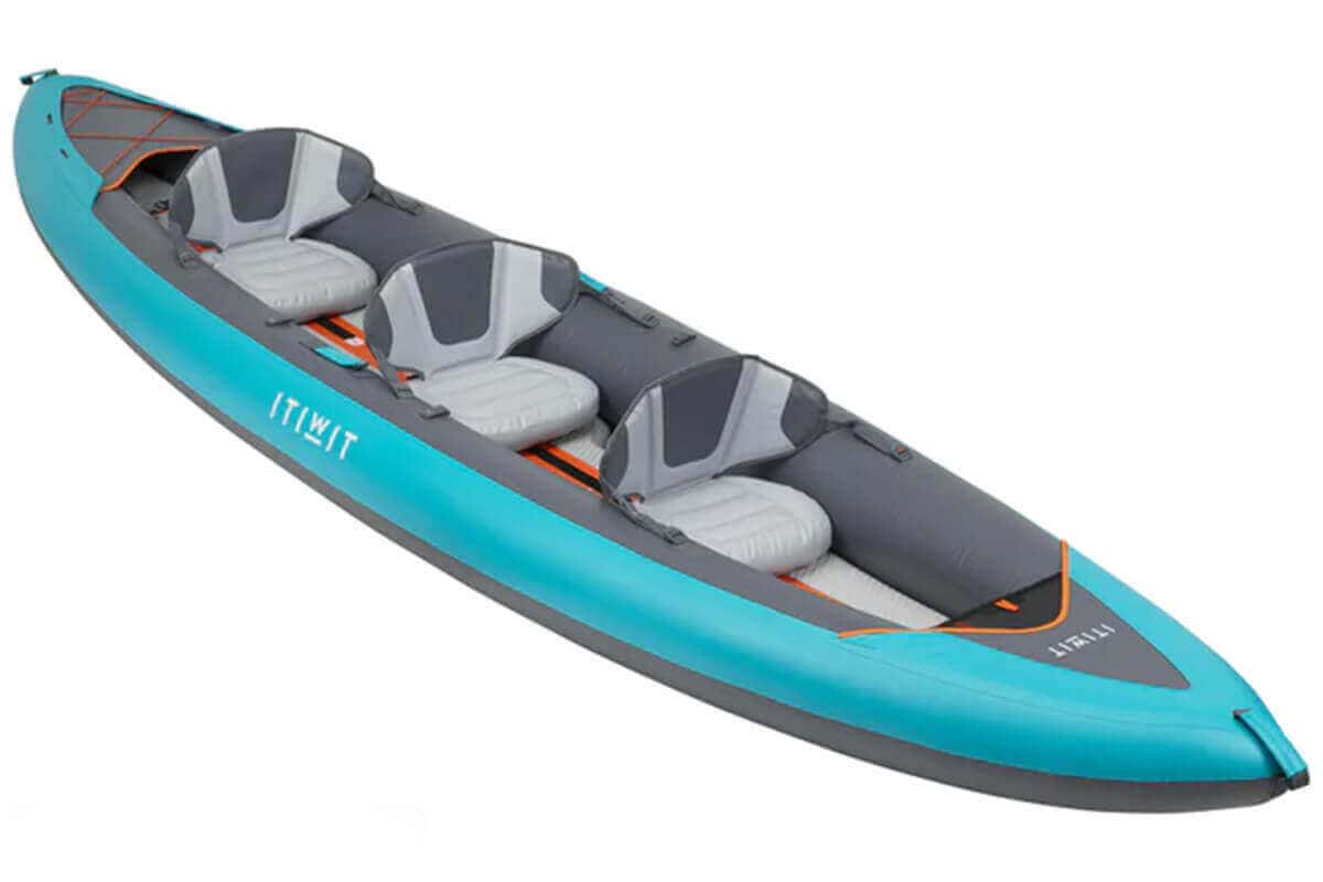 An overall view of a Decathlon-Itiwit-X100 inflatable recreational touring kayak.